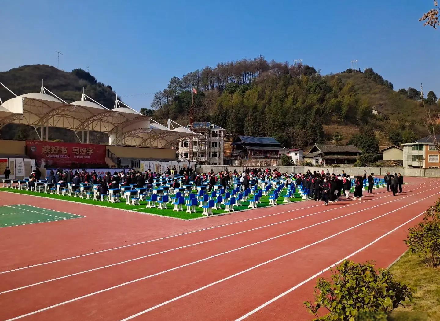 南昌市硅PU塑胶跑道 - 厂家